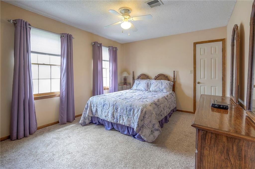 14838 W 81st Terrace — photo 39