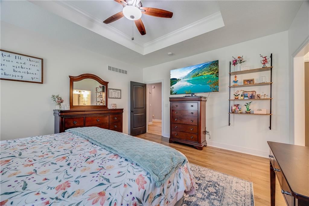 1400 NW Red Oak Court — photo 13