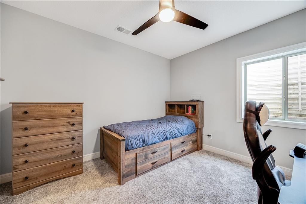 1400 NW Red Oak Court — photo 24