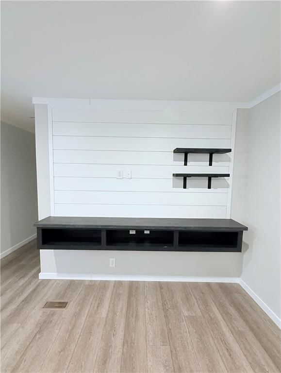 120 W Cooper Street — photo 19