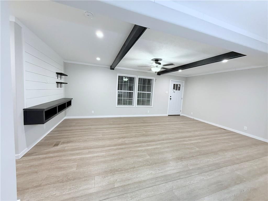 120 W Cooper Street — photo 7