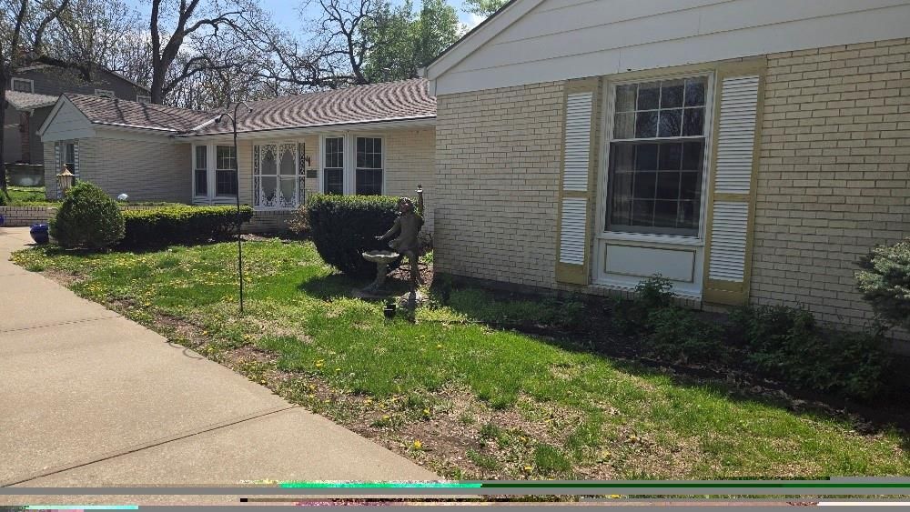 502 E Hillcrest Road — photo 6
