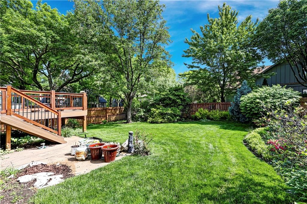 14818 W 83rd Terrace — photo 27