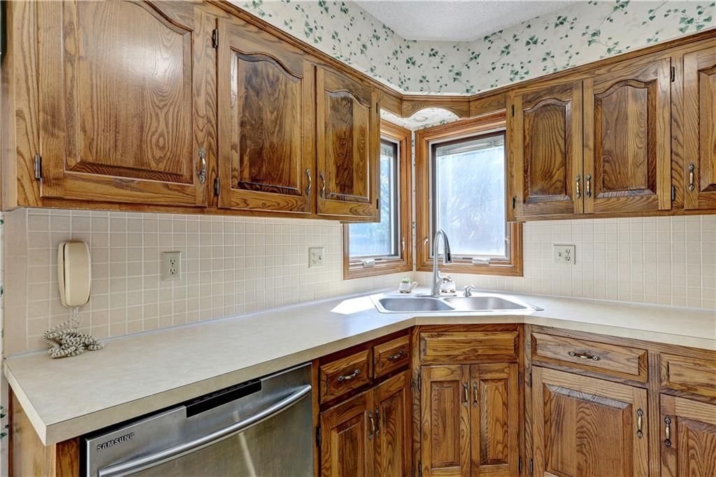 14818 W 83rd Terrace — photo 5