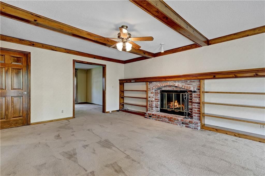 14818 W 83rd Terrace — photo 8