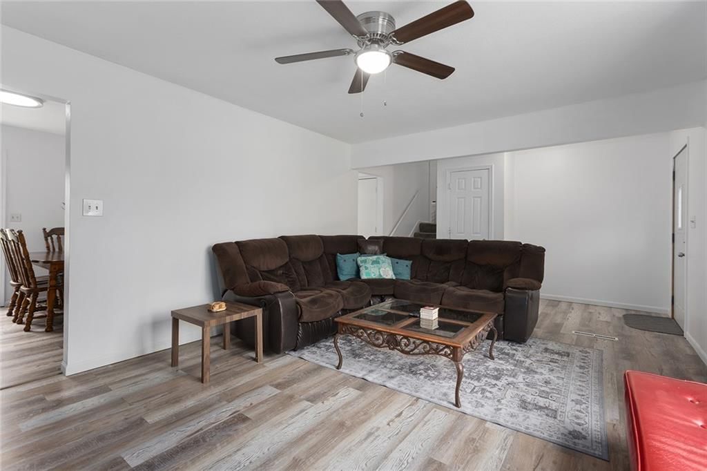 402 Hithergreen Drive — photo 4