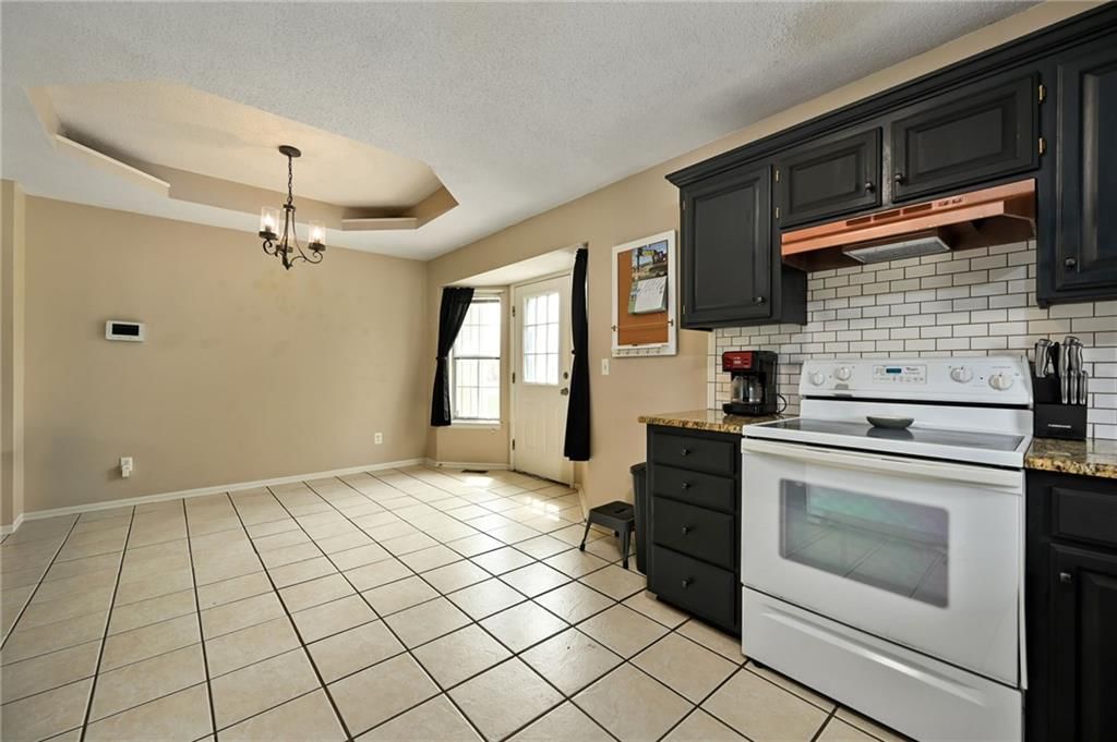 601 S Johnson Drive — photo 8