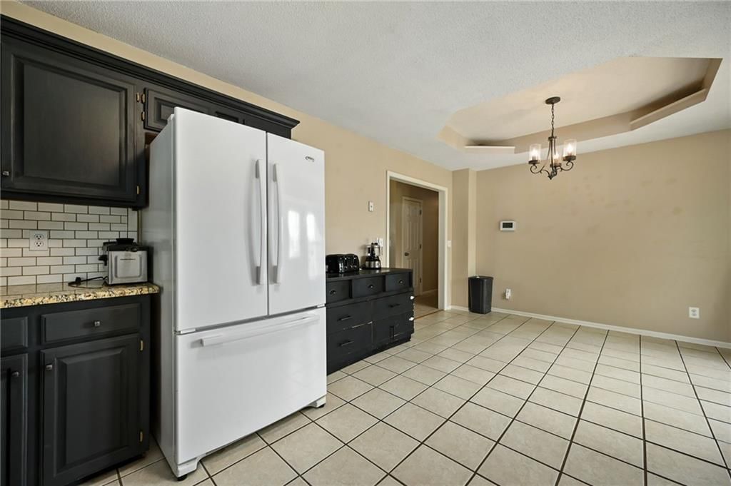 601 S Johnson Drive — photo 9