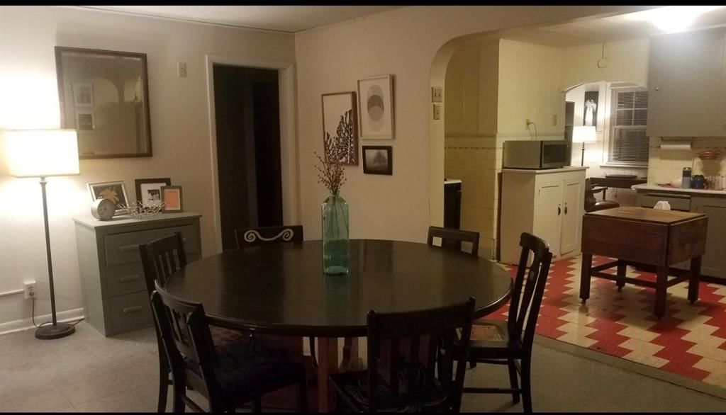 1301 W Maple Street — photo 10
