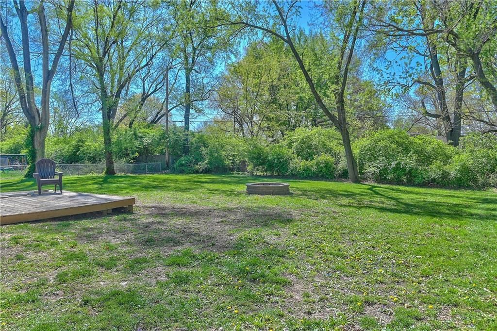 115 W 97th Street — photo 25