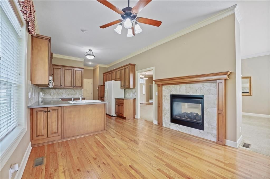 2445 SW Lilly Drive — photo 12