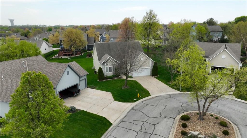 2445 SW Lilly Drive — photo 34