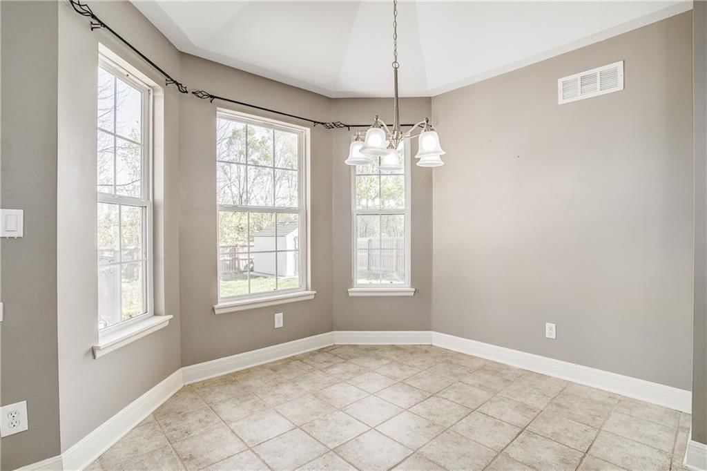 306 E Olive Street — photo 17