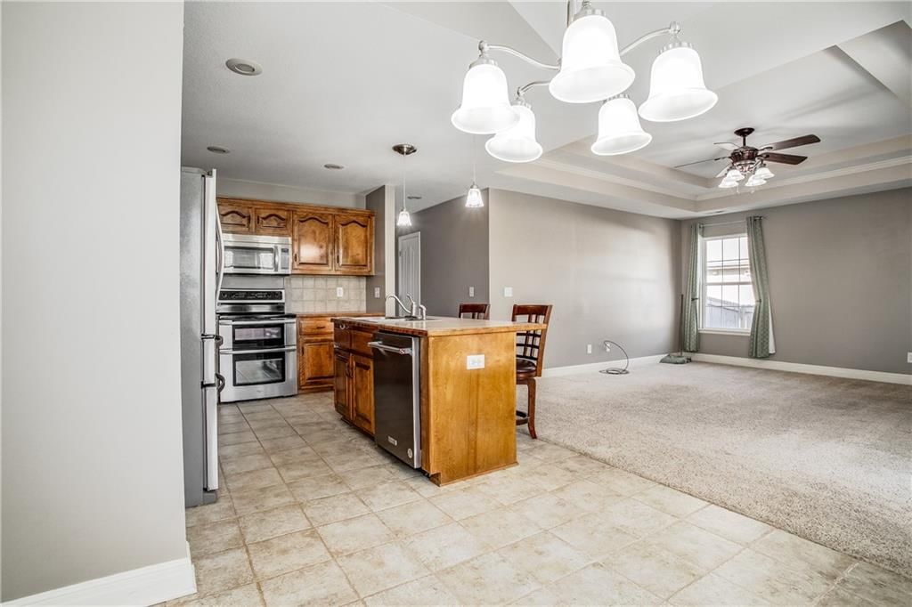 306 E Olive Street — photo 18