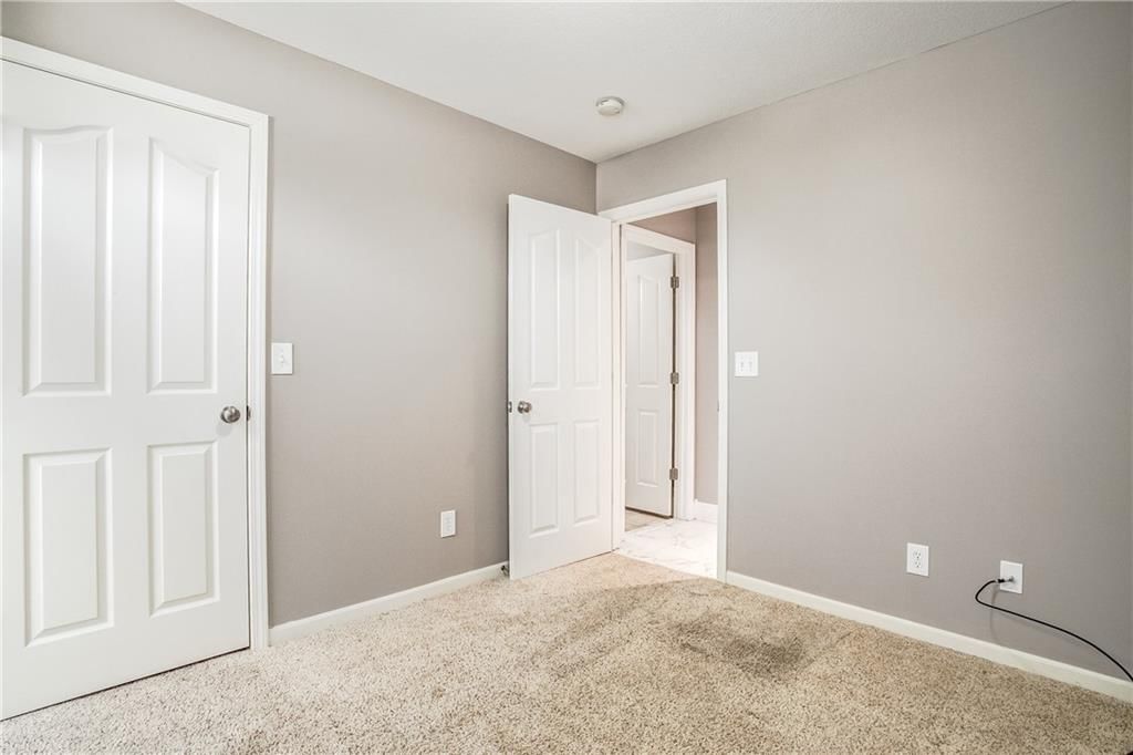 306 E Olive Street — photo 6