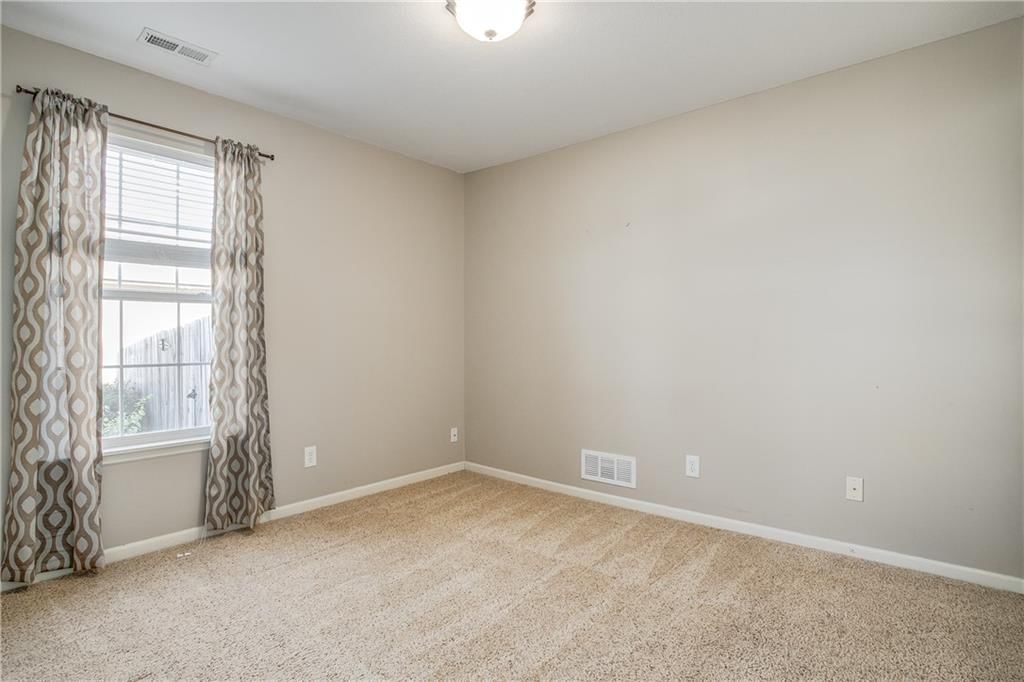 306 E Olive Street — photo 7