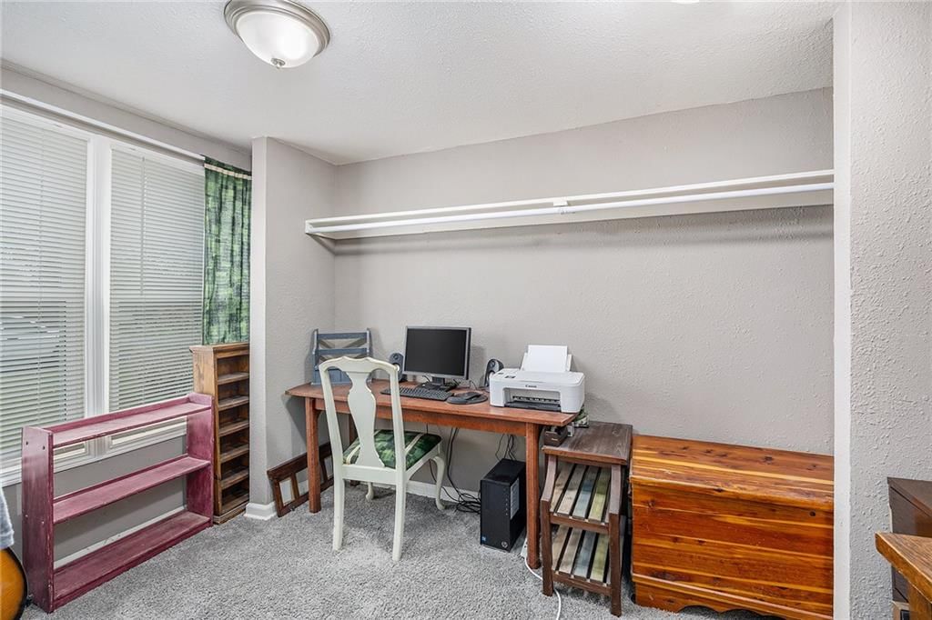 710 W Cedar Street — photo 15