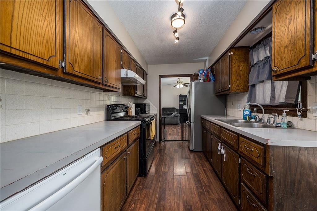 822 Columbia Avenue — photo 7