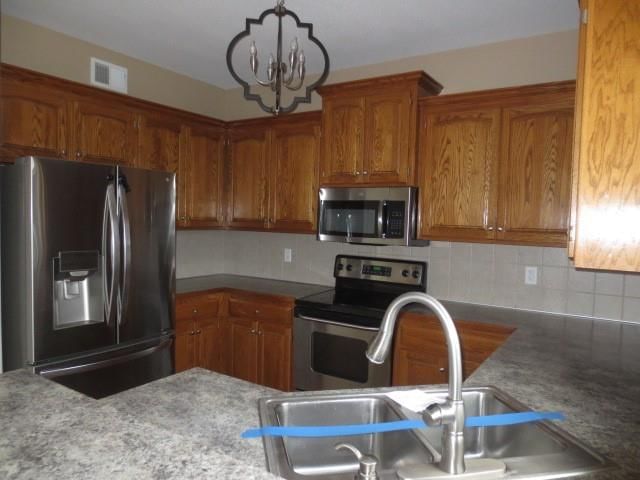 107 N Indian Wells Drive — photo 13