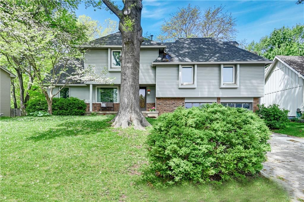 10136 Earnshaw Street — photo 2