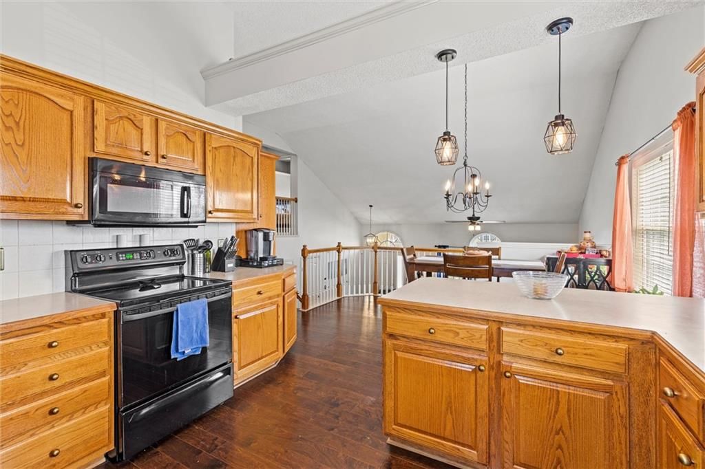 3909 NE 83rd Street — photo 14