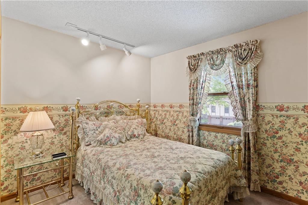 5416 Locust Lane — photo 17