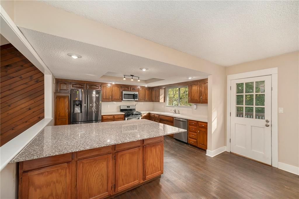 3717 NE Stanton Street — photo 9