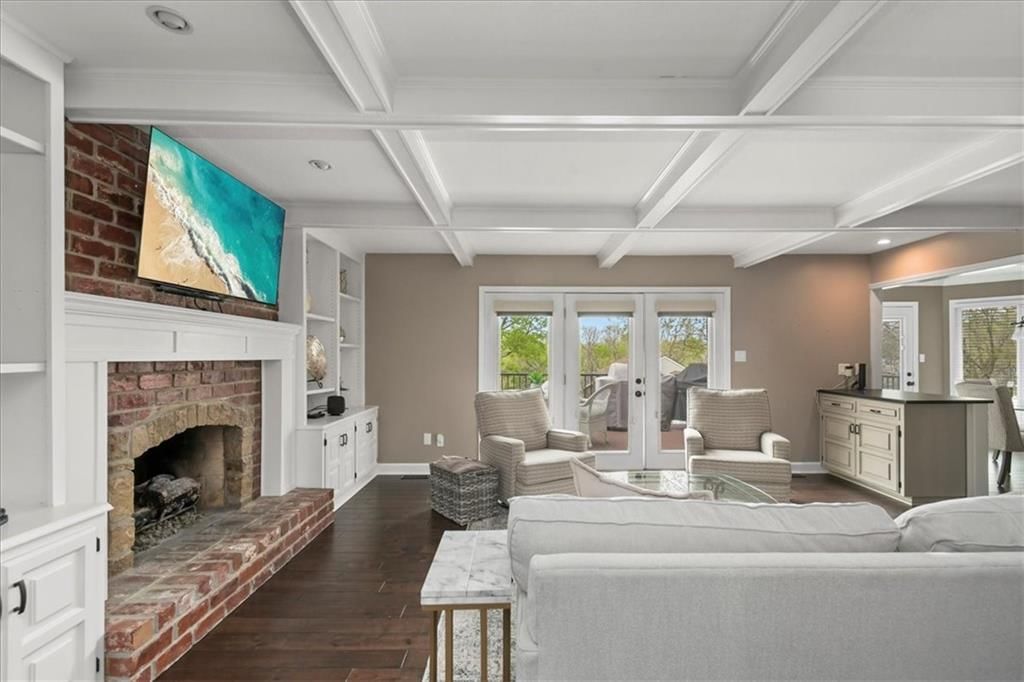 212 NE Landings Circle — photo 13