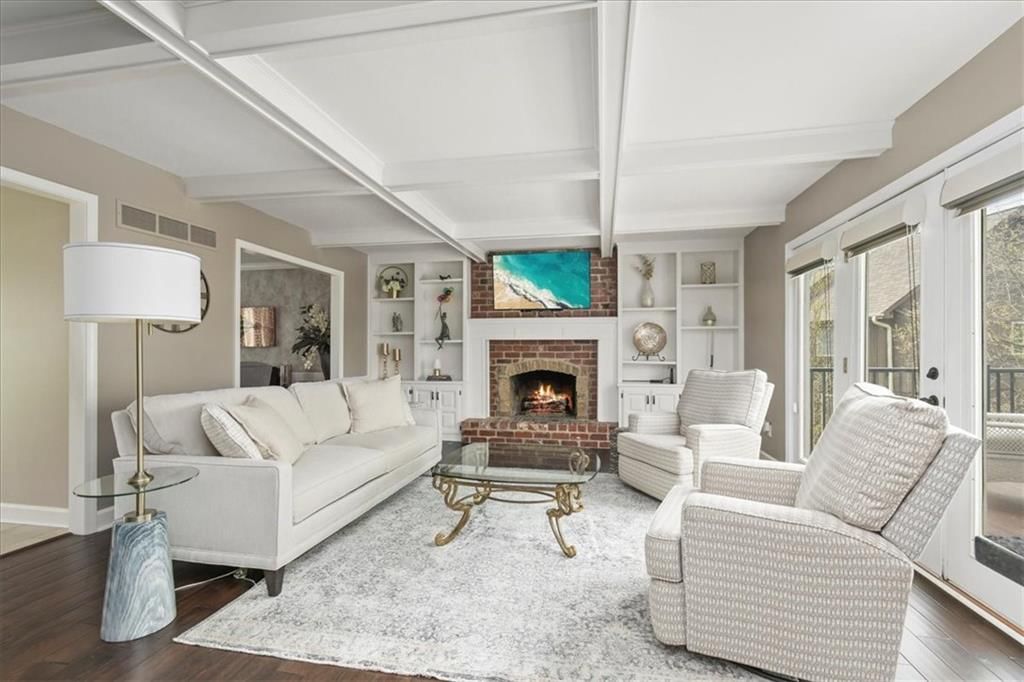212 NE Landings Circle — photo 14