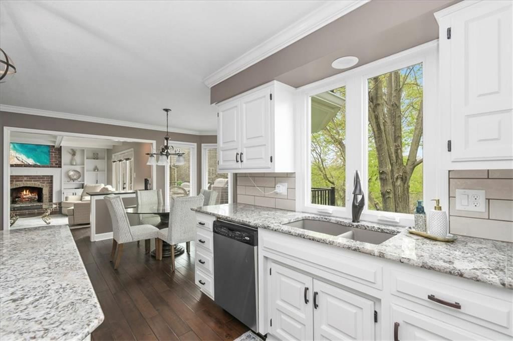 212 NE Landings Circle — photo 20