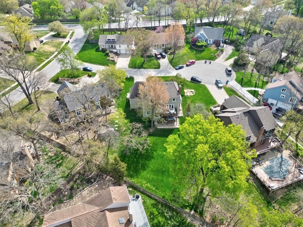 212 NE Landings Circle — photo 47
