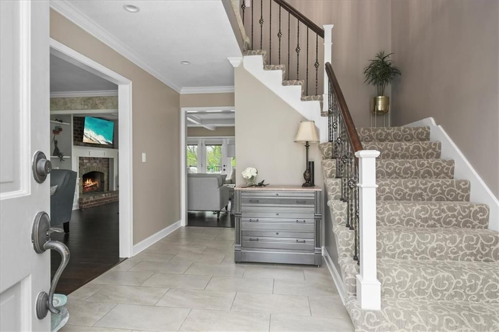 212 NE Landings Circle — photo 9