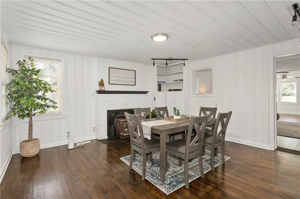 3703 S Sterling Avenue — photo 11
