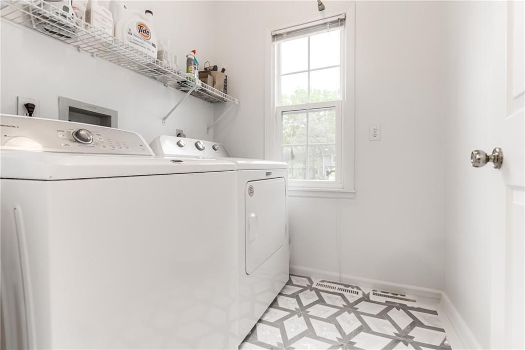 15630 Dearborn Street — photo 17