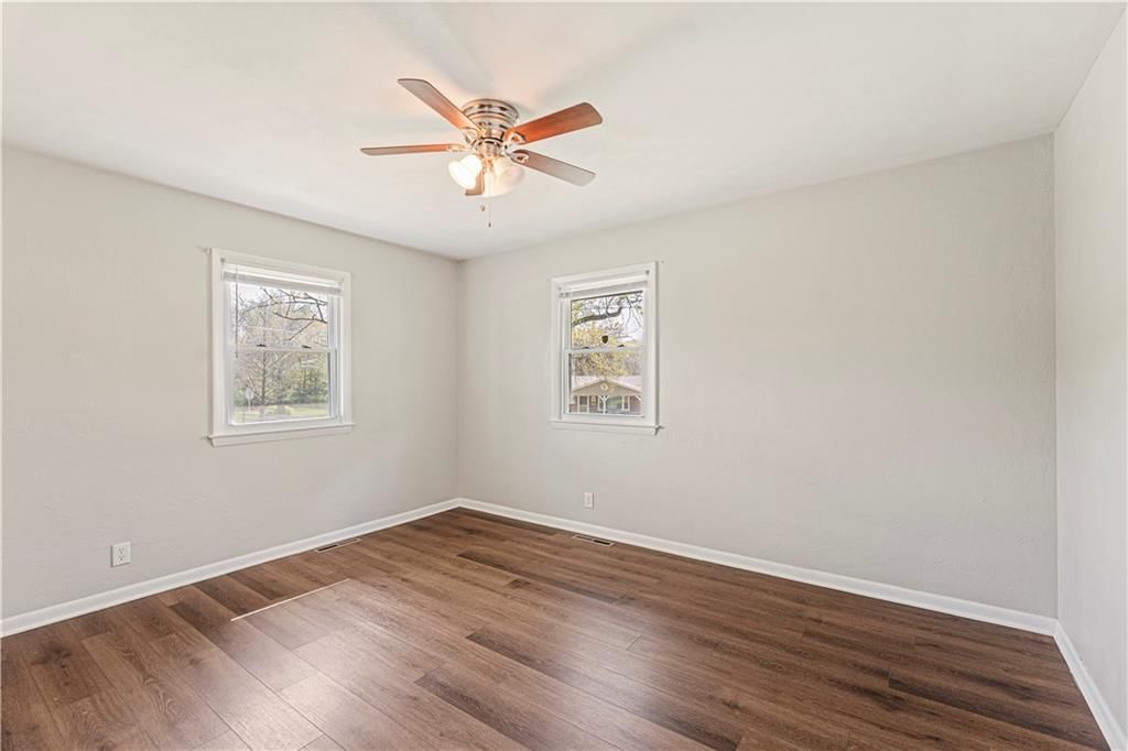 11400 E 27th Street — photo 15