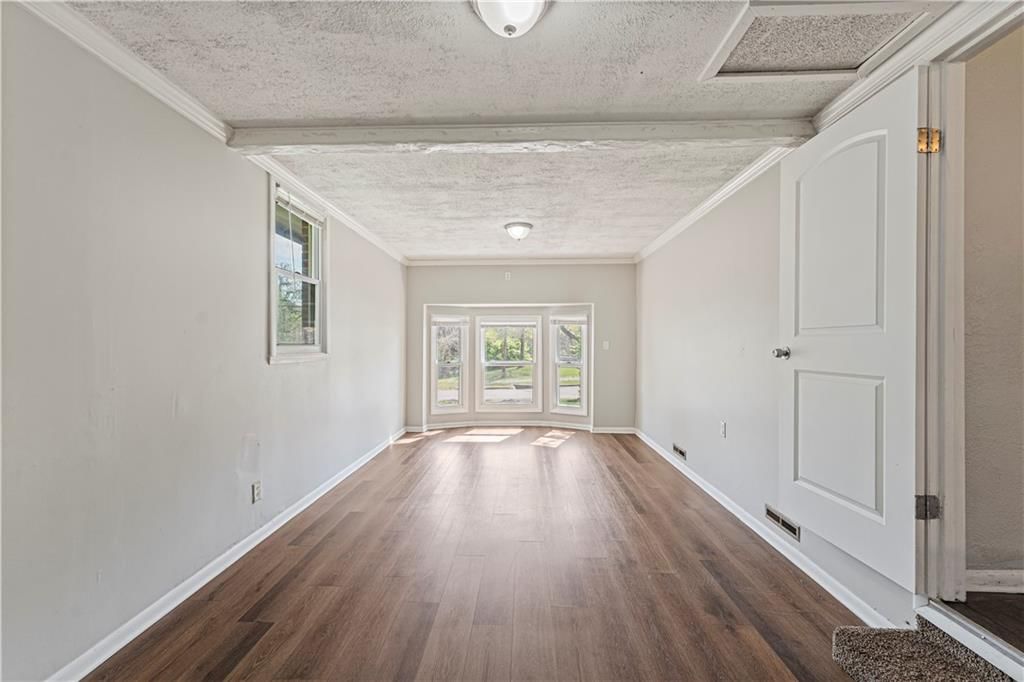 11400 E 27th Street — photo 18