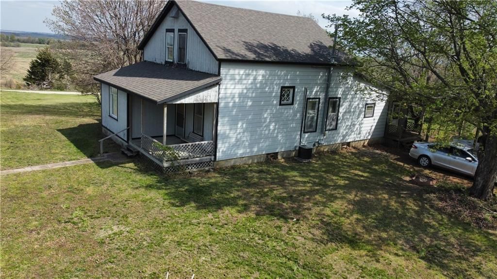 33954 SE 31 Highway — photo 2