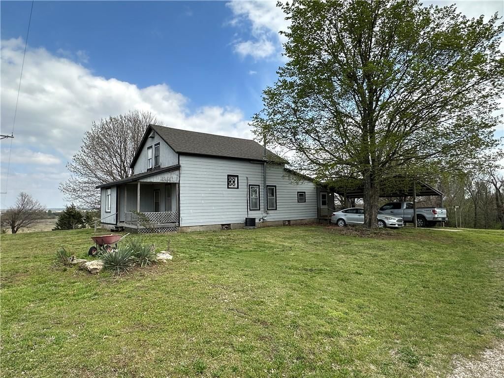 33954 SE 31 Highway — photo 9