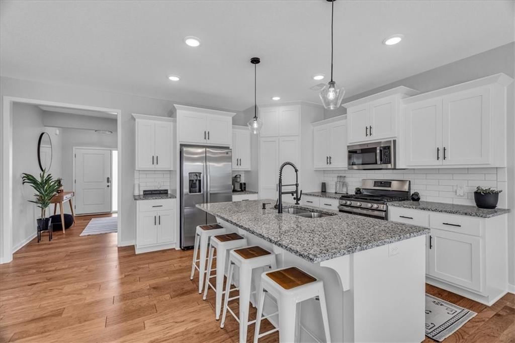 16123 Giorgia Street — photo 10