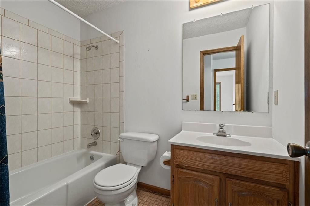 10208 Noland Road — photo 14