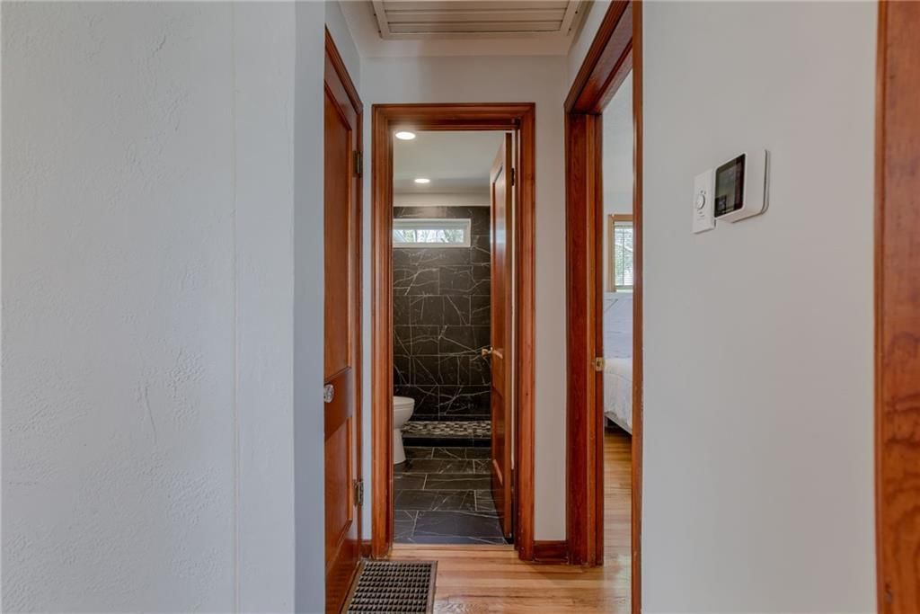1519 N Pleasant Street — photo 16