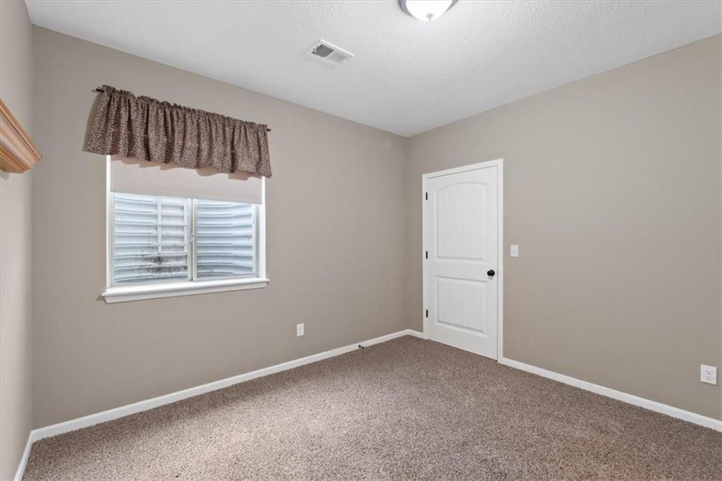 2901 NE Sonora Valley Drive — photo 30
