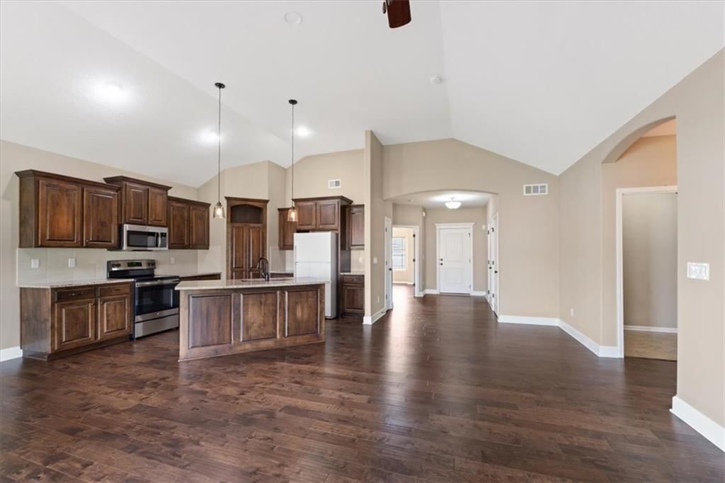 2901 NE Sonora Valley Drive — photo 6
