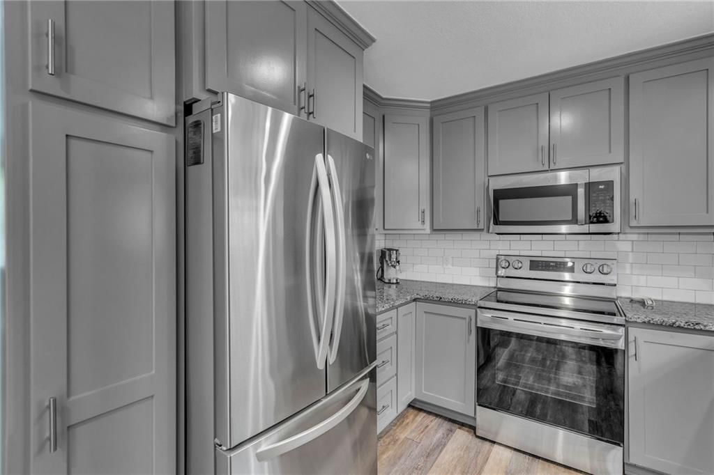 509 S Jackson Street — photo 8