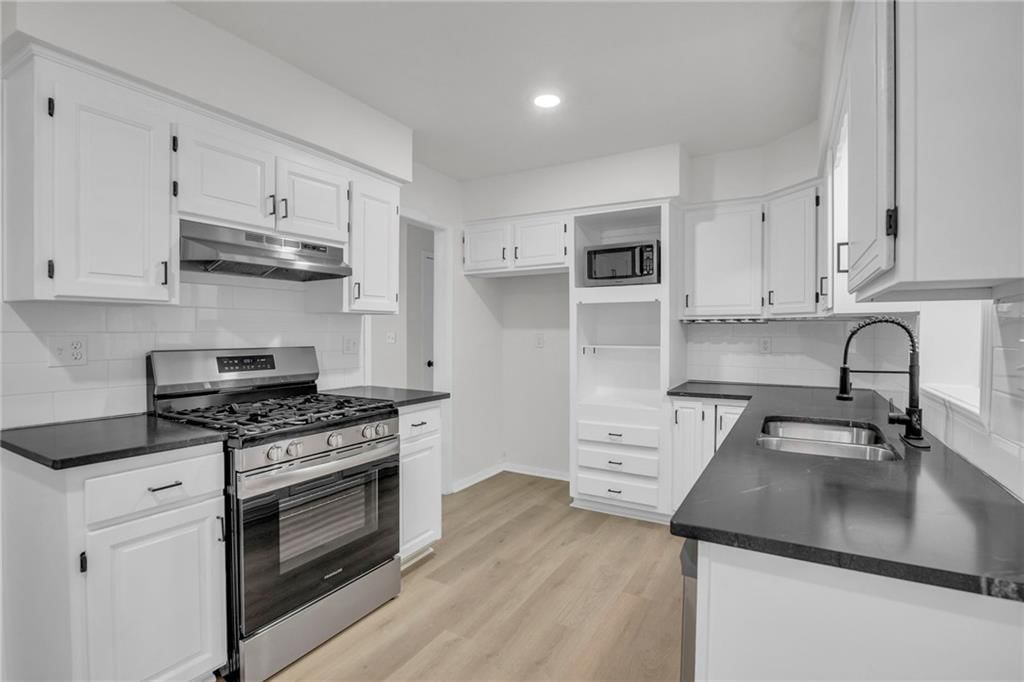 15319 E 48th Terrace — photo 6