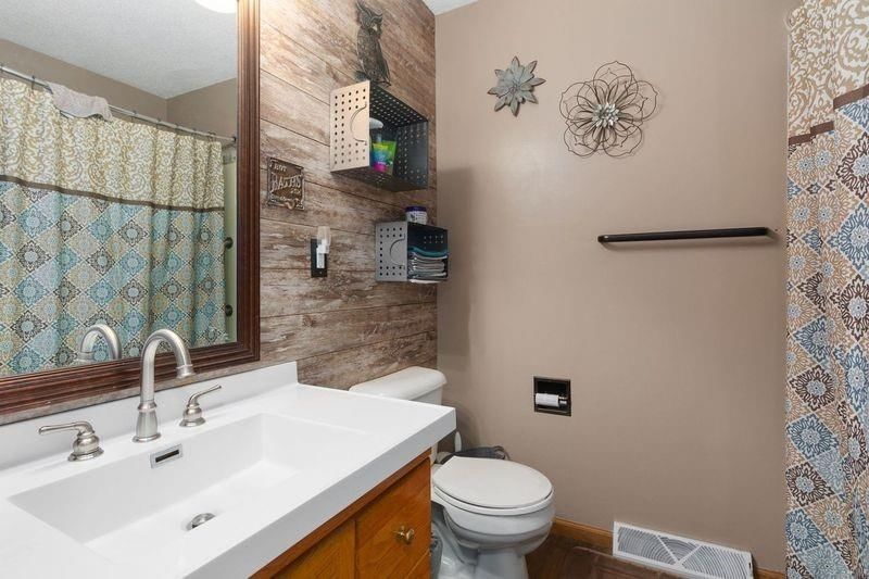 108 Sunrise Court — photo 18