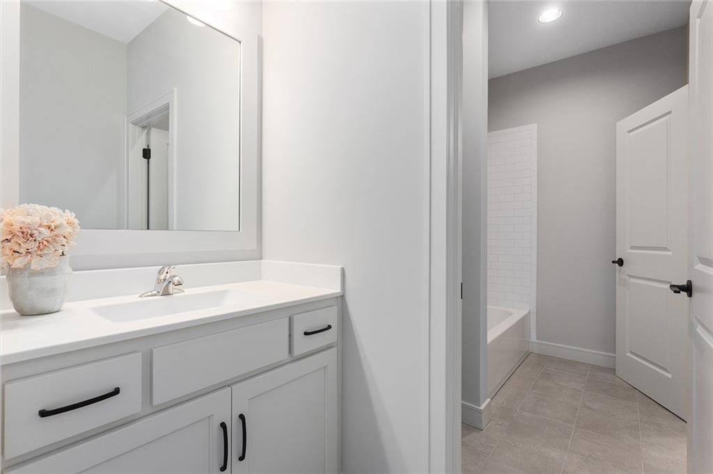 20600 W 109th Terrace — photo 34