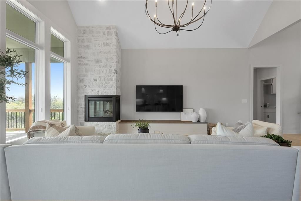 20600 W 109th Terrace — photo 9