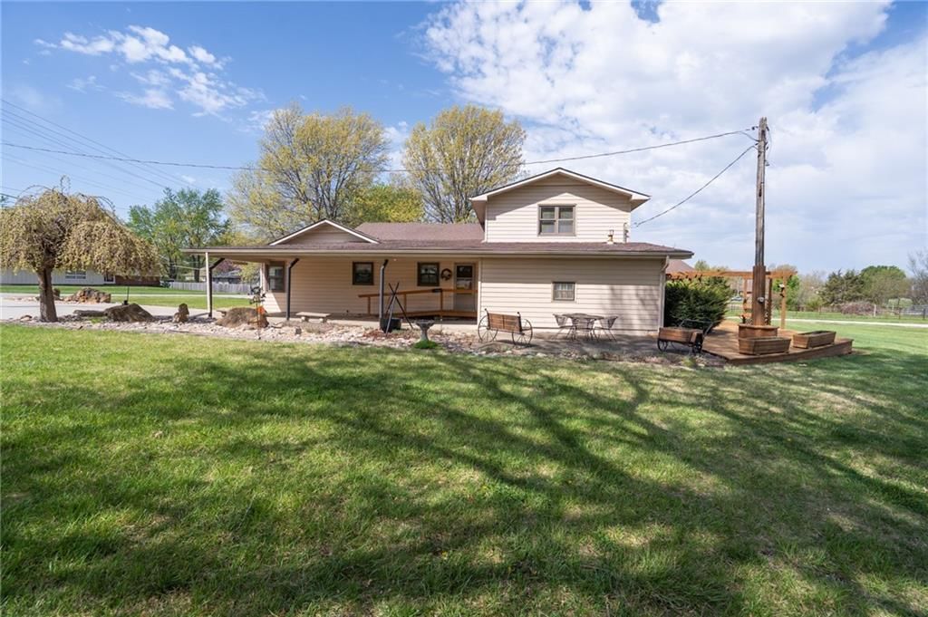 405 E Park Road — photo 37