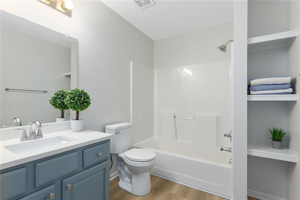 11212 N Ditman Avenue — photo 19